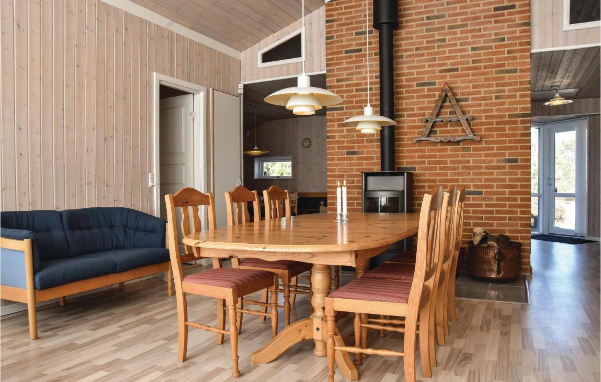 Three-Bedroom Holiday Home In Herning - Housity