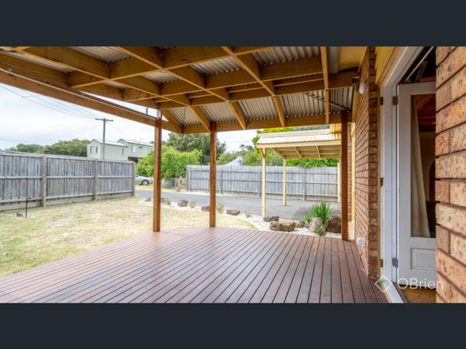 Entire residential home Close to beach - Housity