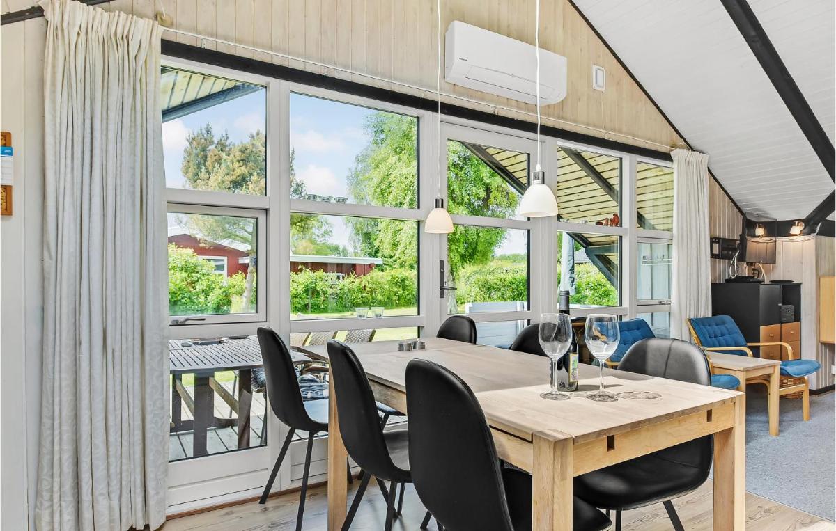 Gorgeous Home In Sydals With Kitchen - Housity