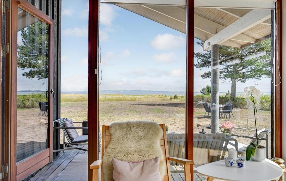 Gorgeous Home In Egå With Wifi - Housity