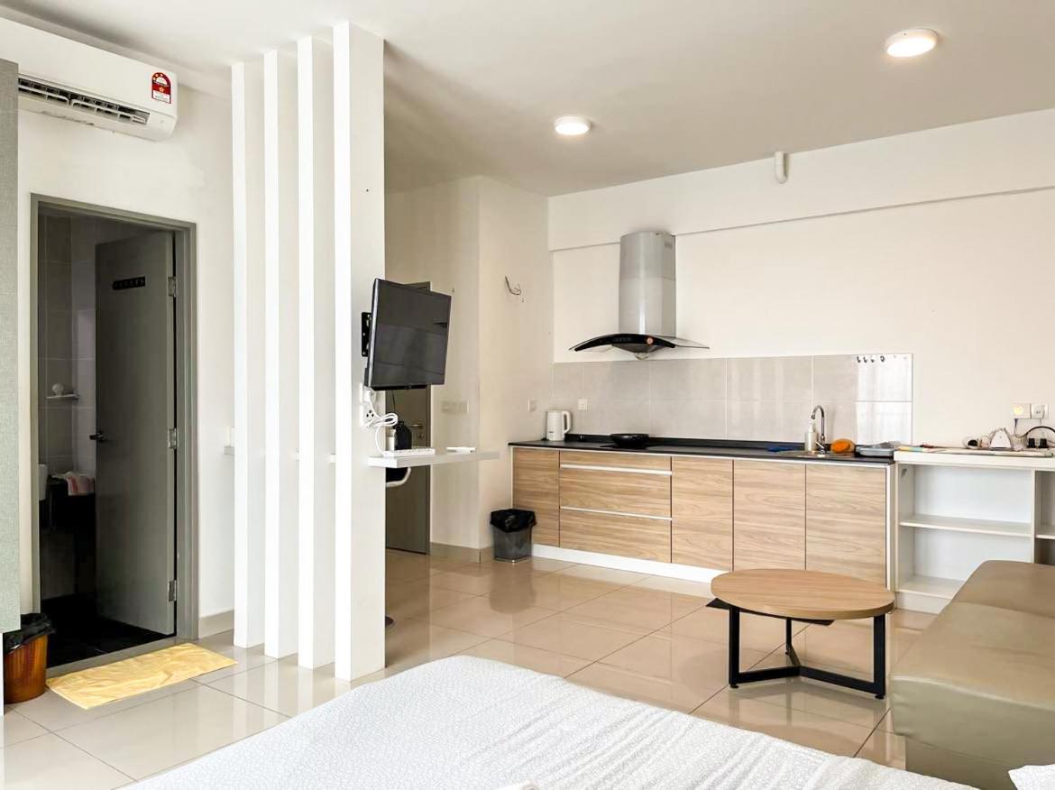 EVO Soho Suites Bangi by Wido with Parking Netflix - Housity