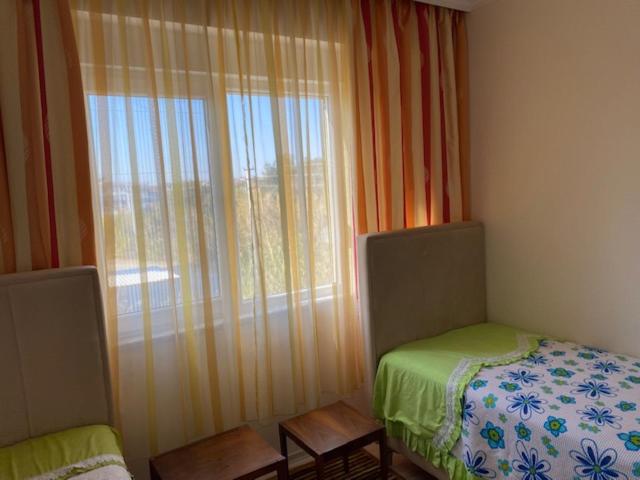 Suitetrails - Brand new, large apartment near the sea in Side