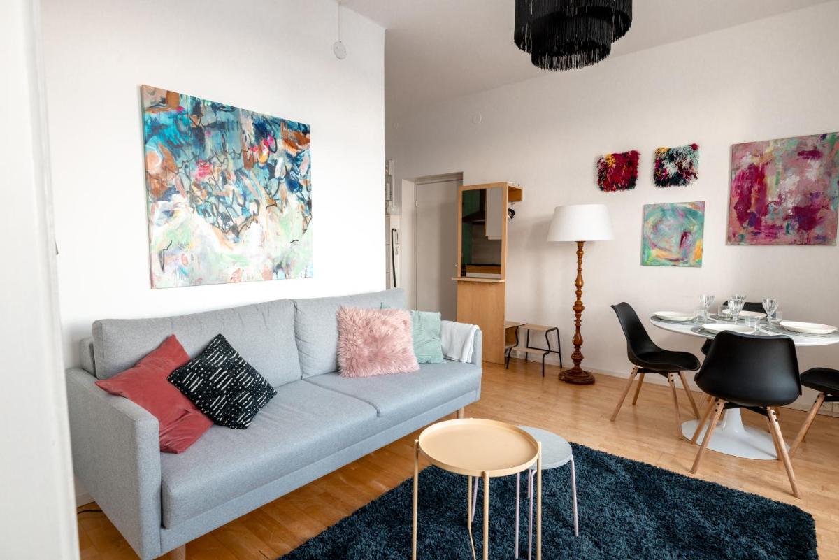 POISTA 2ndhomes Cozy and Compact 1BR Apartment in Kamppi - Housity