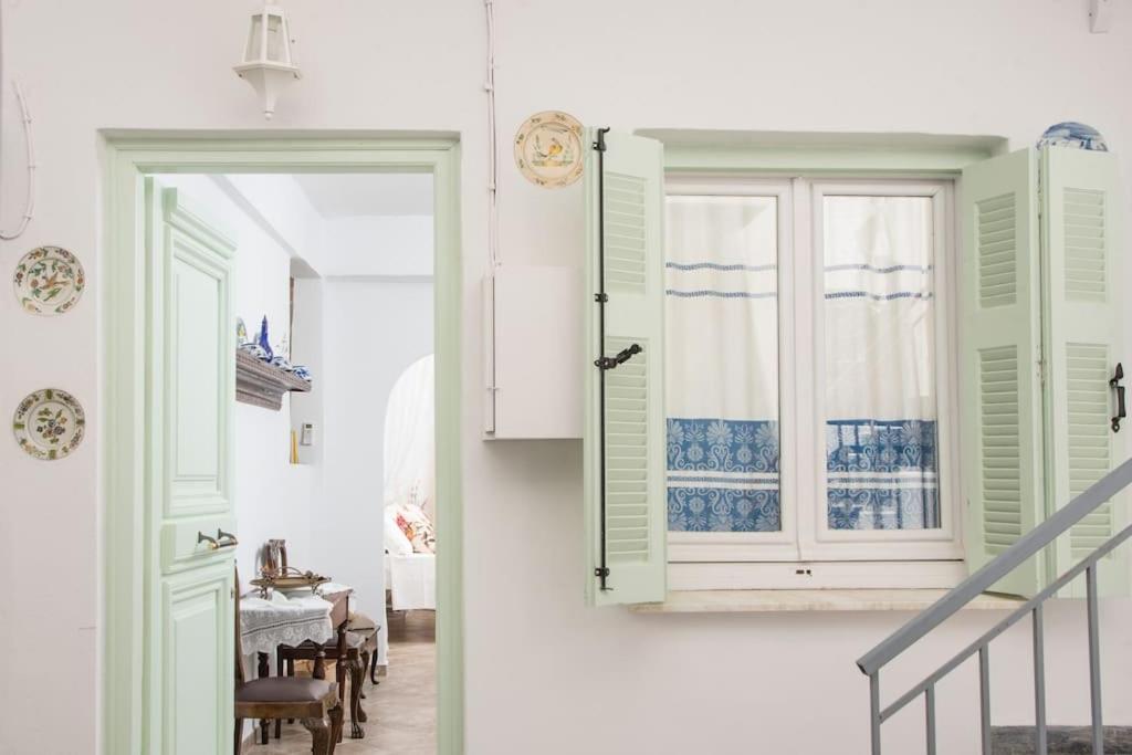 Katoi House - Central Skyros Village - Housity