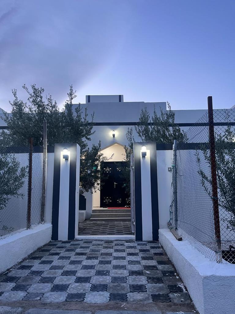 Jabal Akhdar 3 Bed-room Private Villa with astonishing mountain view - Housity