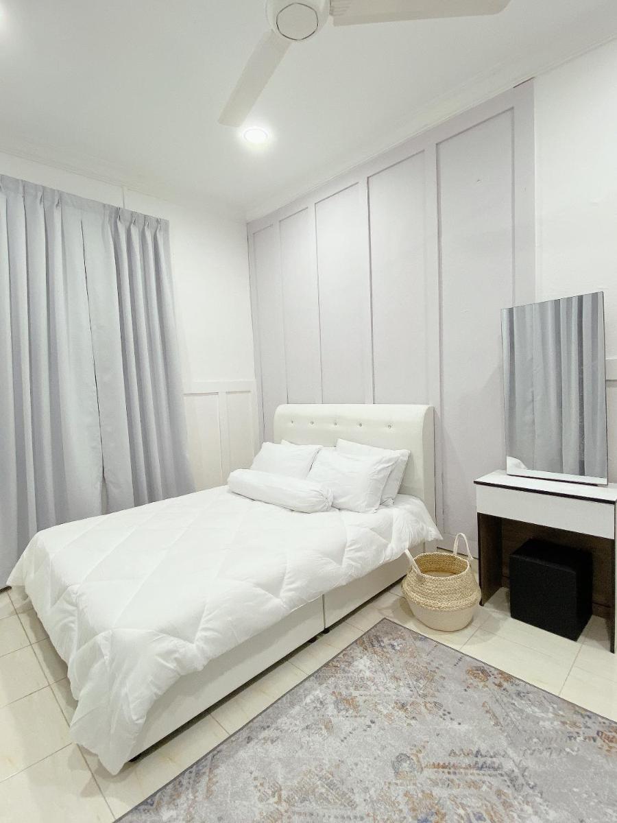 Homestay Pasir Mas - Housity