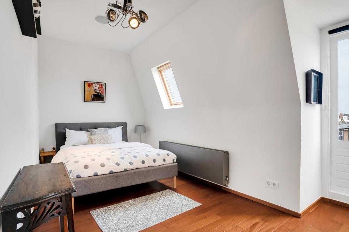 Houzzing - Housity