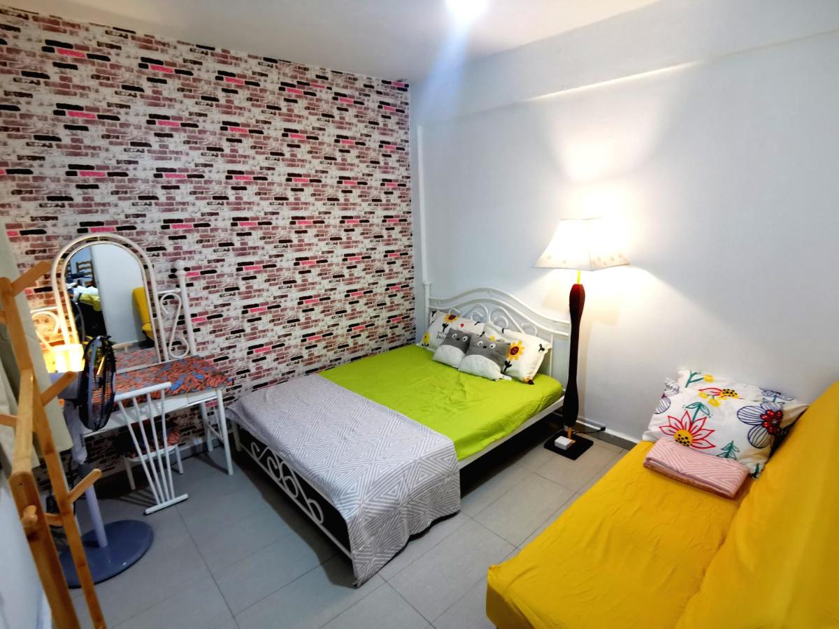 Ade N Aden Beach Panda House - Housity