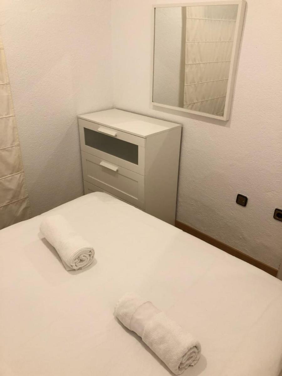 NEW! Apartment in Sarria near Metro - Housity