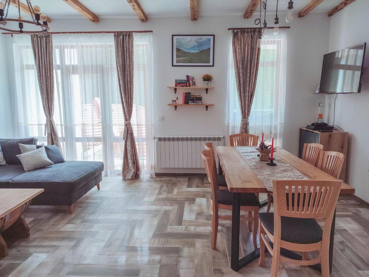 Villa Tangra - Housity