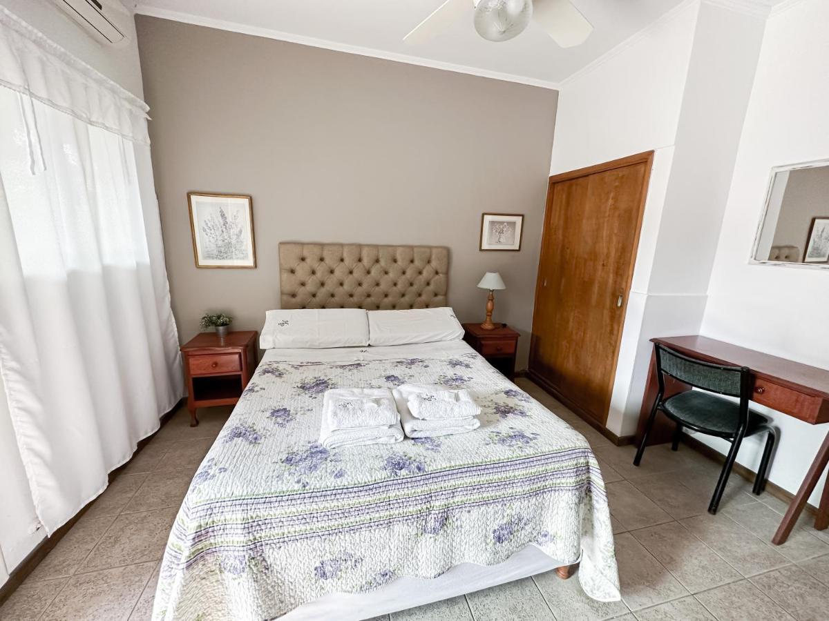 Nuevo Hotel Parador - Housity