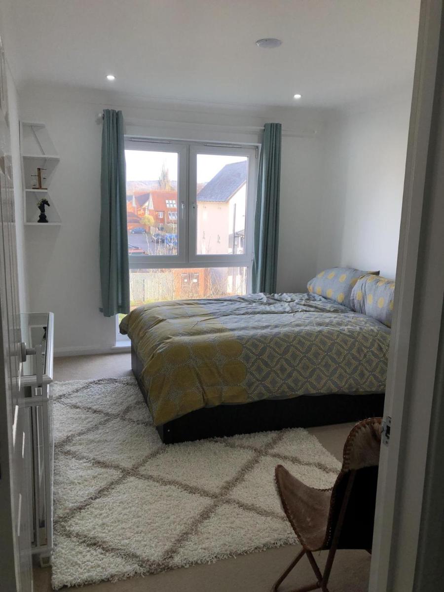 Beautiful 1-Bed Apartment in Redhill - Housity