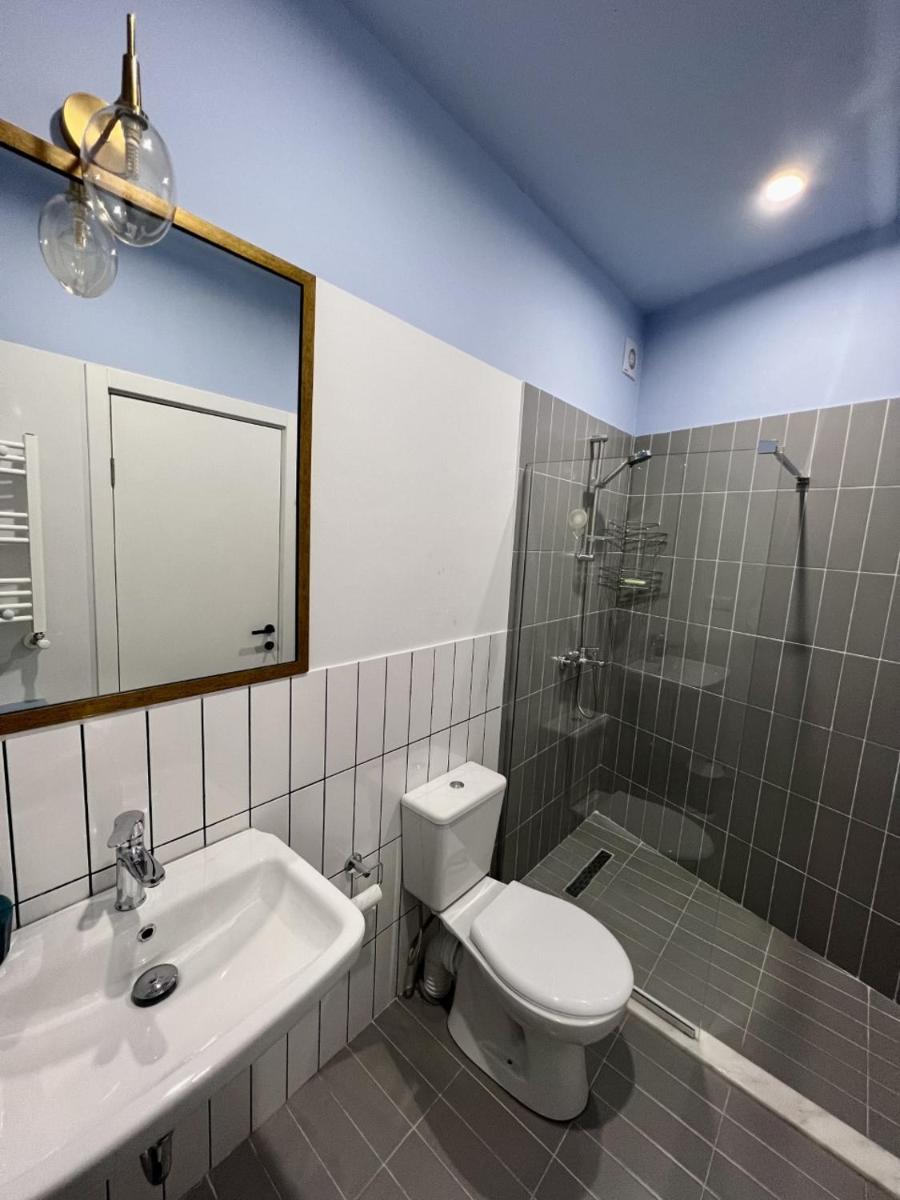 Mountpeak-Studio #4B - Hizvo