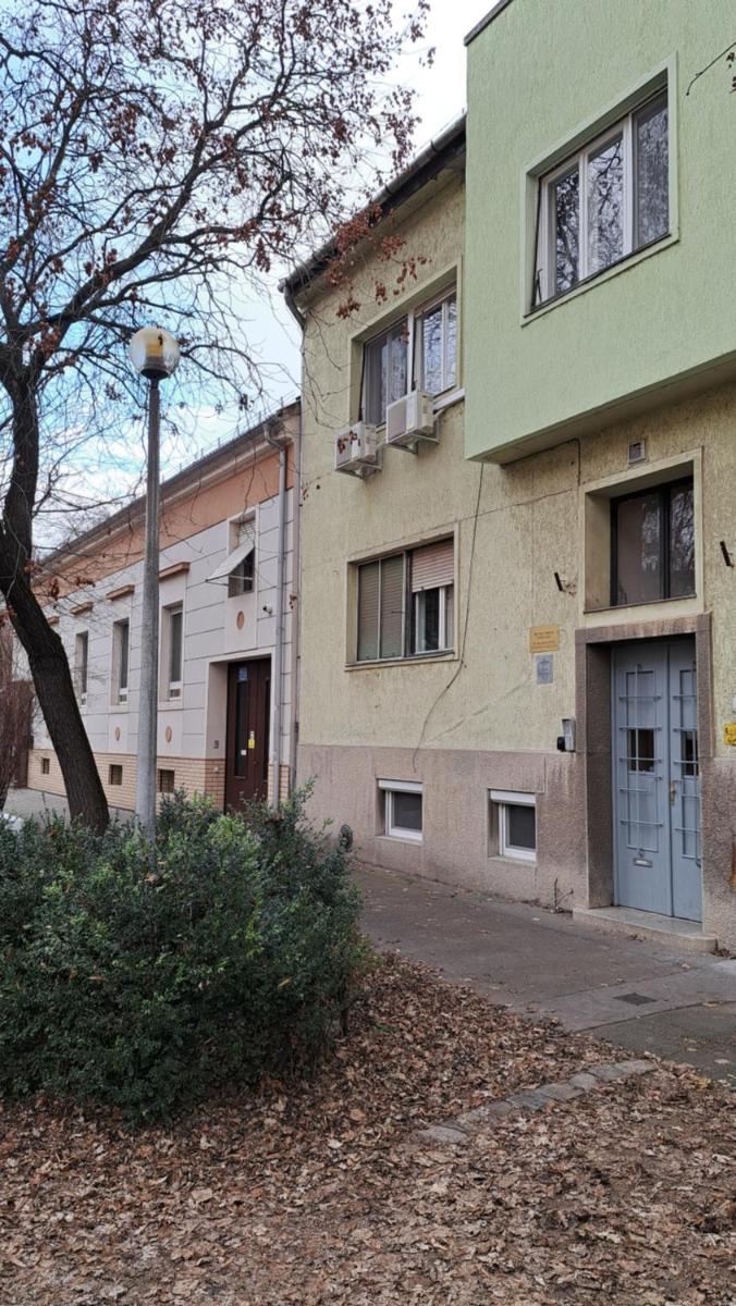 Eper Apartman - Housity