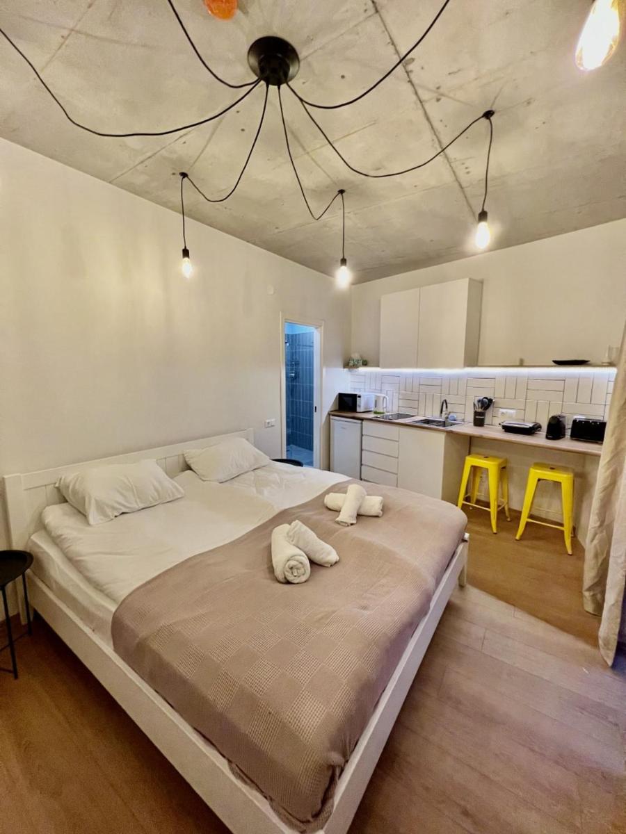 Mountpeak-Studio #4B - Hizvo
