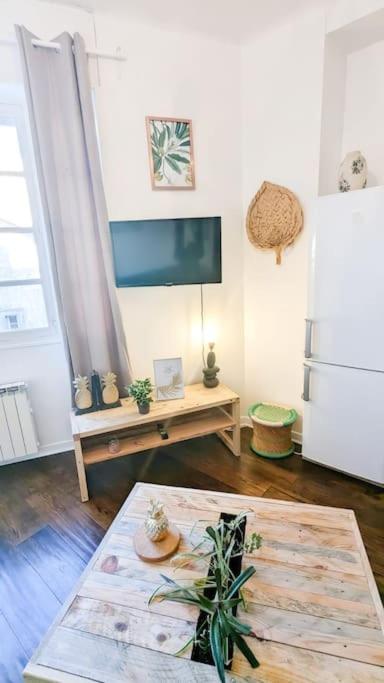 Cosy Tropical -2ch -Centre-ville - GARAGE PRIVATIF - WIFI Haut débit - Housity