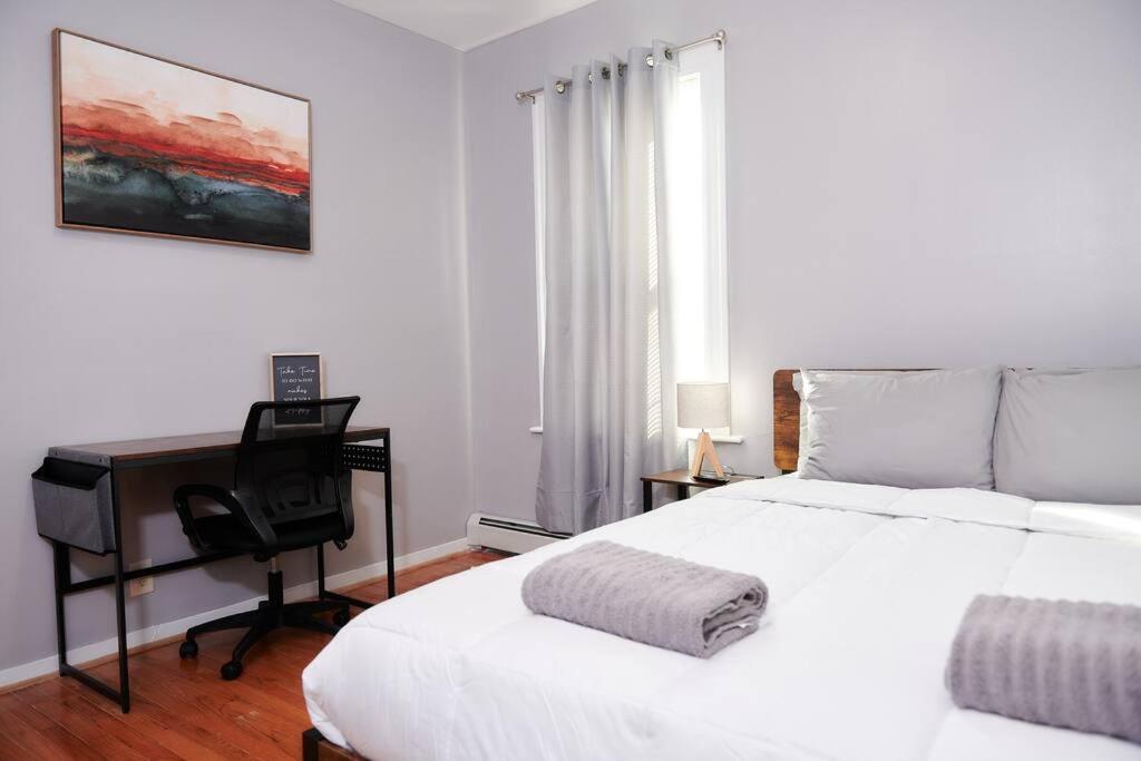 Cozy apartment 1st 10min Walk Downtown and City View - Housity