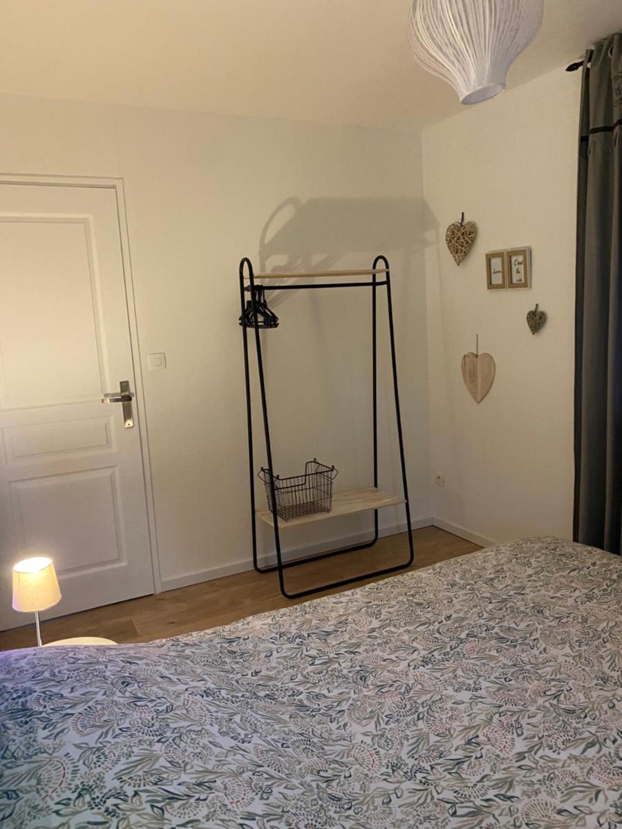 Au Petit Bonheur Logement privé avec extérieur - Housity
