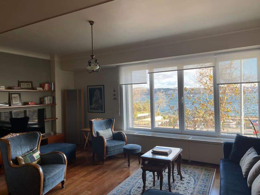 An apartment with Bosphorus view - Housity