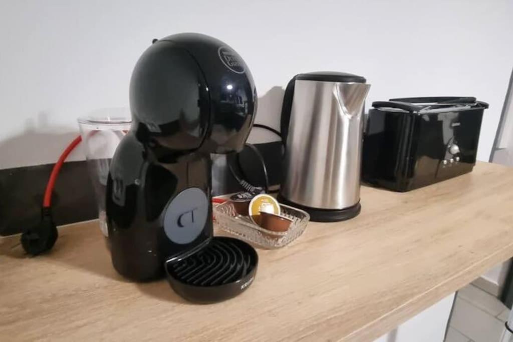 Stella House - appartement 6pers proche 24h du Mans - Housity
