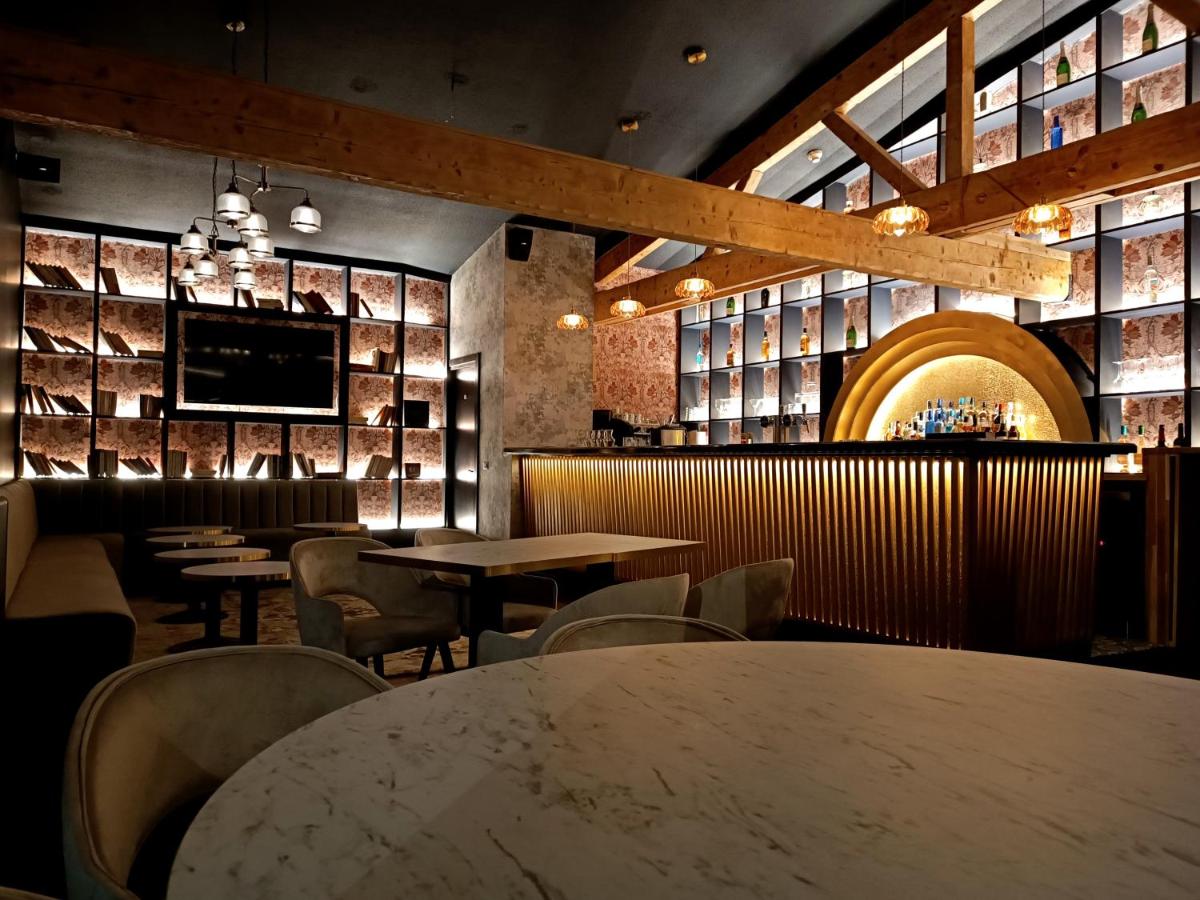 Restaurant ou autre lieu de restauration dans l'établissement Hotel Turan & Spa