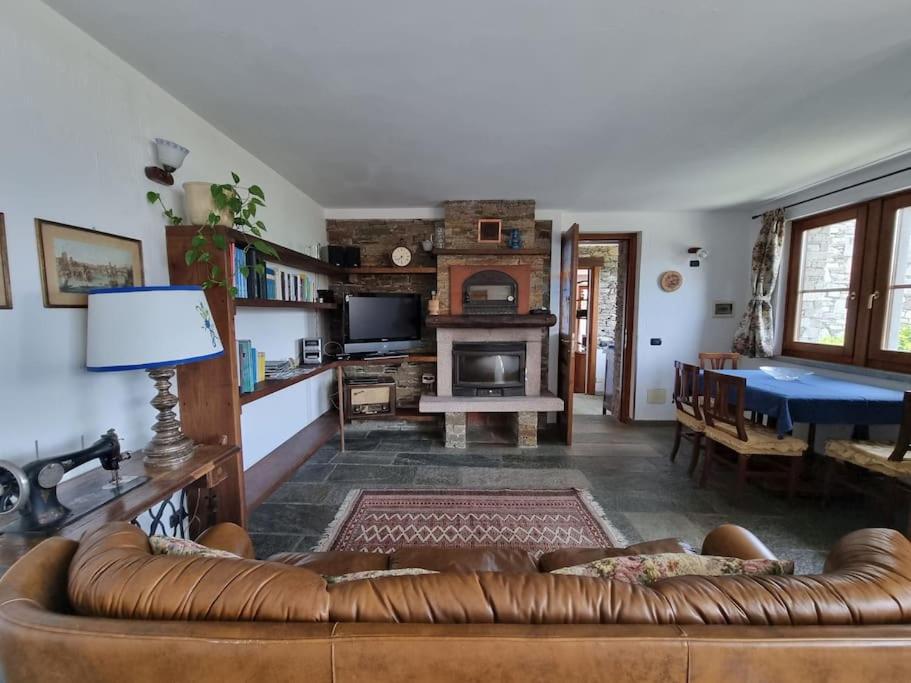Lovely home with pool and views! - Casa Betulle - Housity