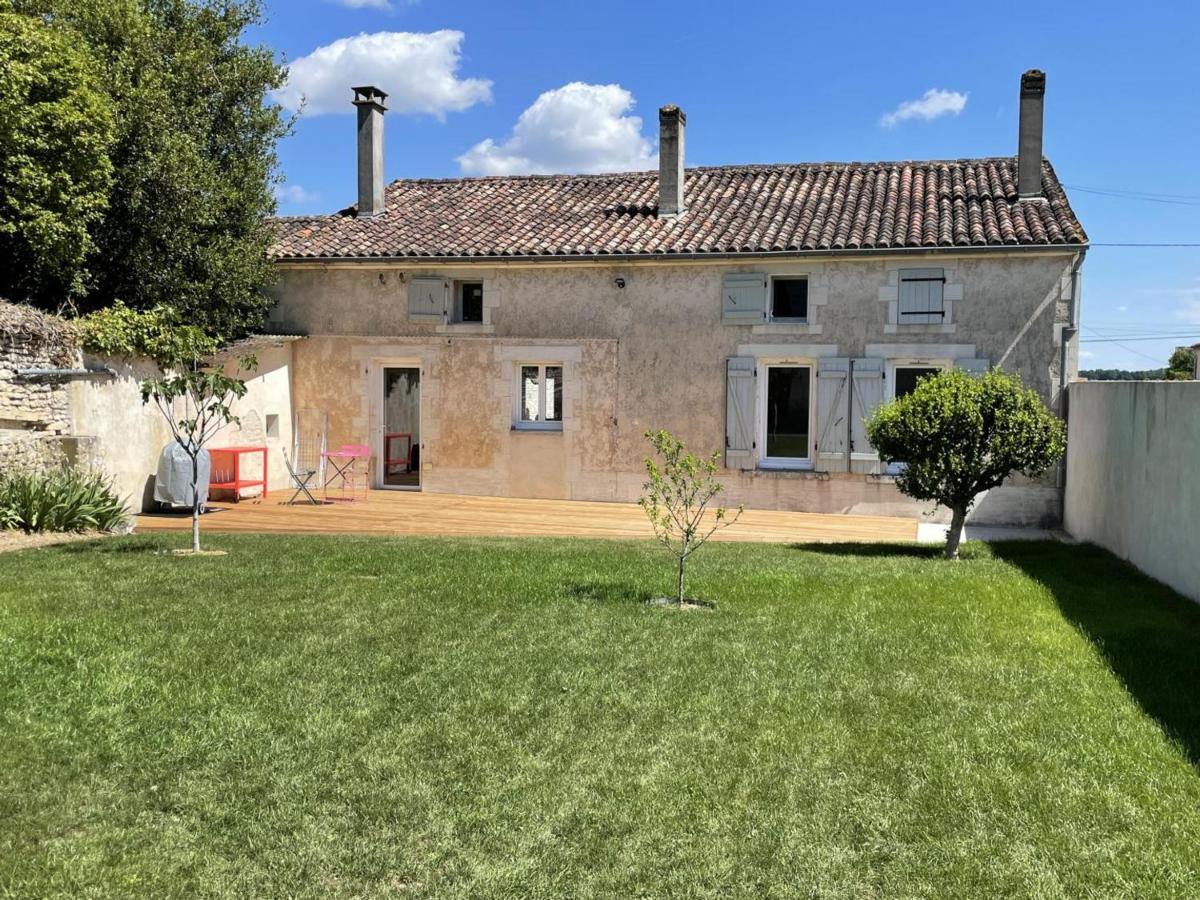 Gîte Saint-Brice, 4 pièces, 6 personnes - FR-1-653-95 - Housity