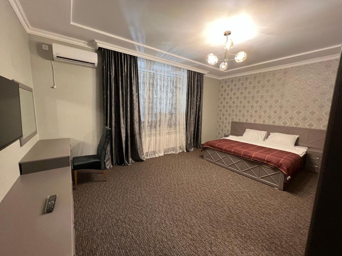 Rooms Hotel Semey - Housity