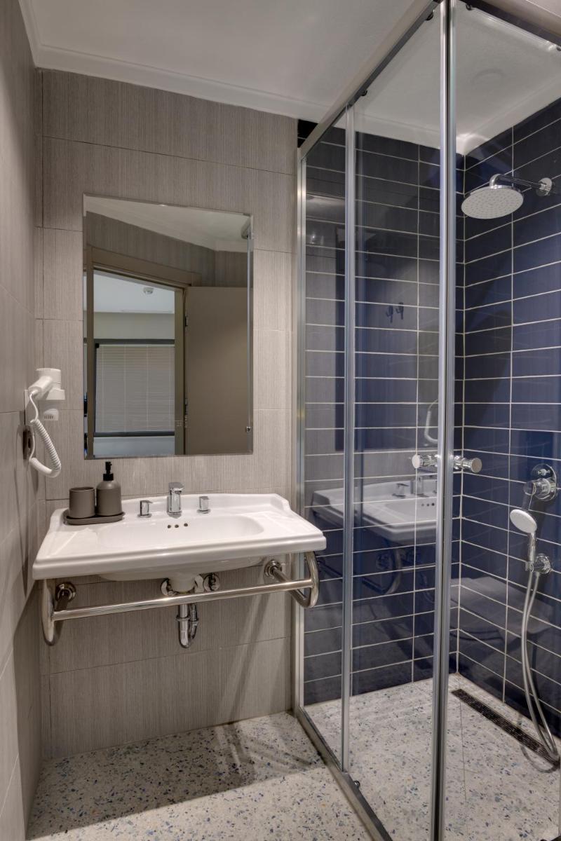21 Rooms Hotel - Hizvo