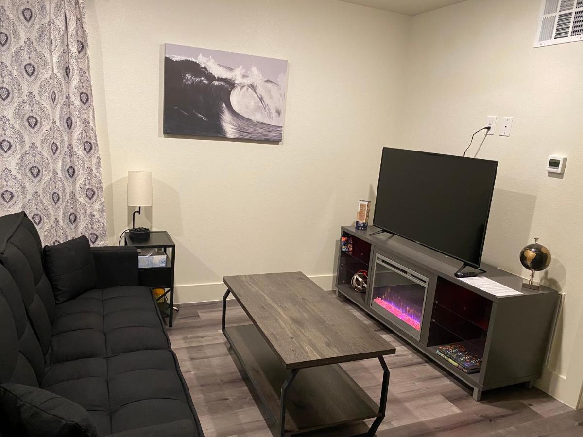 Staycation in Dallas - Housity