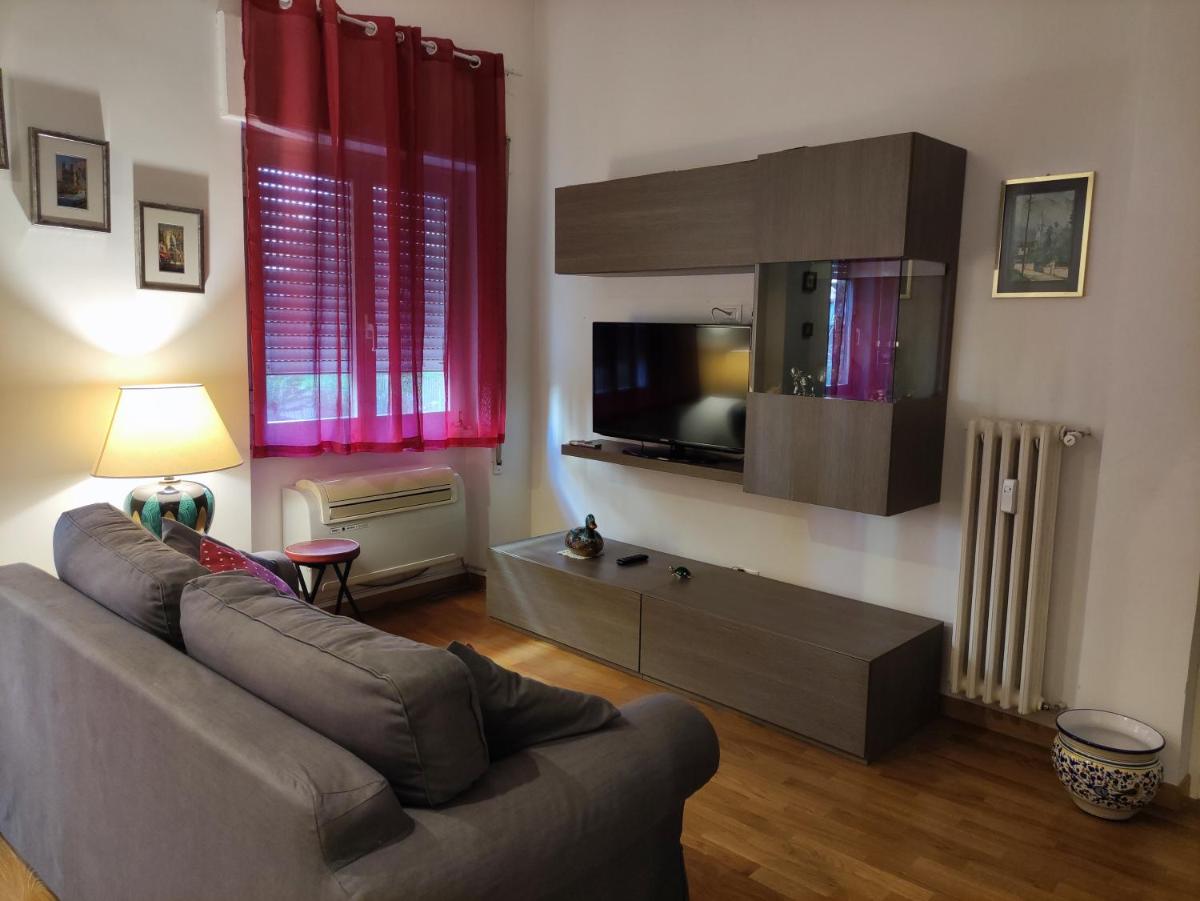 Cozy Rome Apartment Close Station - Housity