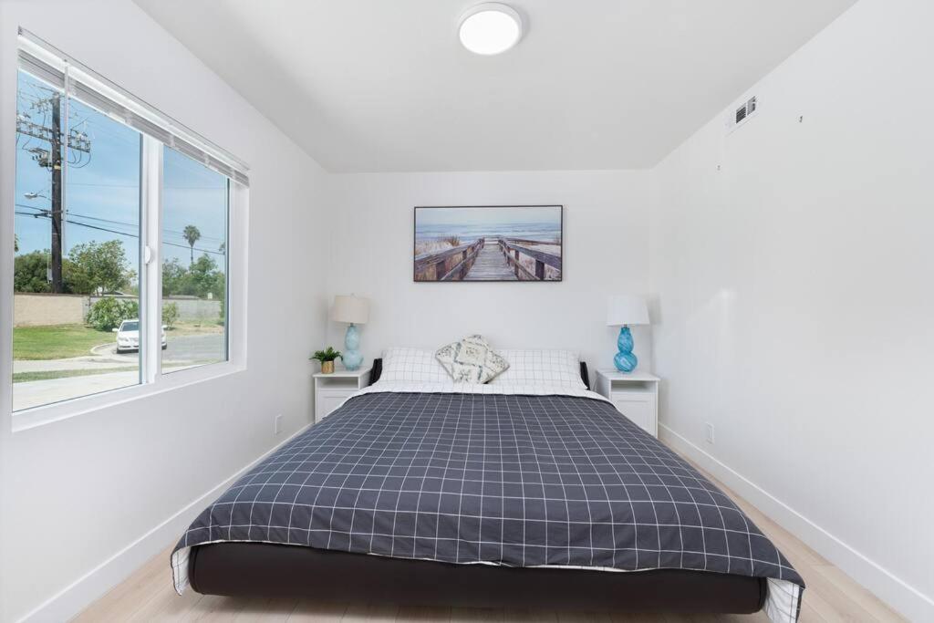 Charming Vacation Rental Home Near Disneyland Park - Housity
