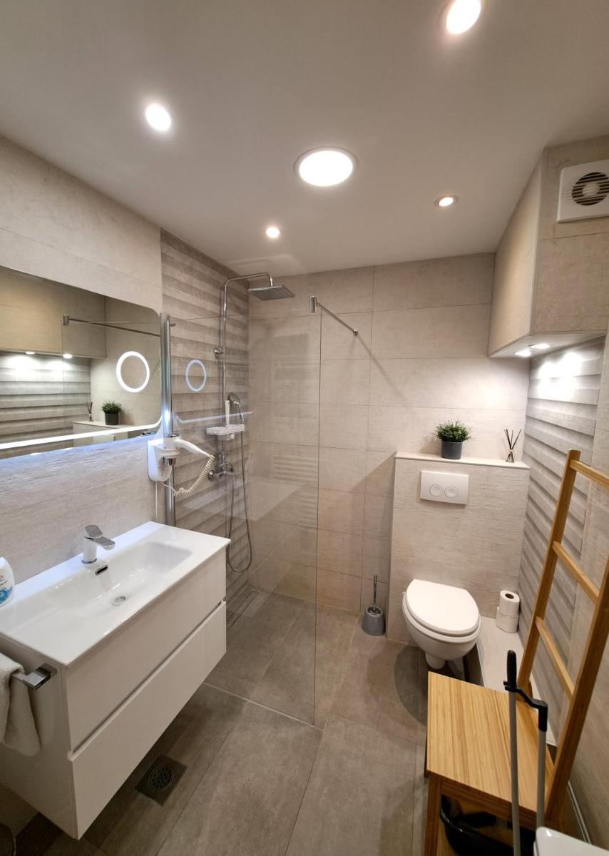 Zagreb4you Apartments - Housity