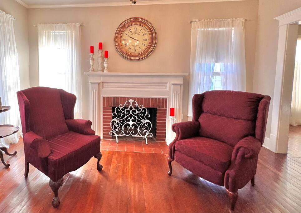 Vintage 66: Hoff House of El Reno - Housity