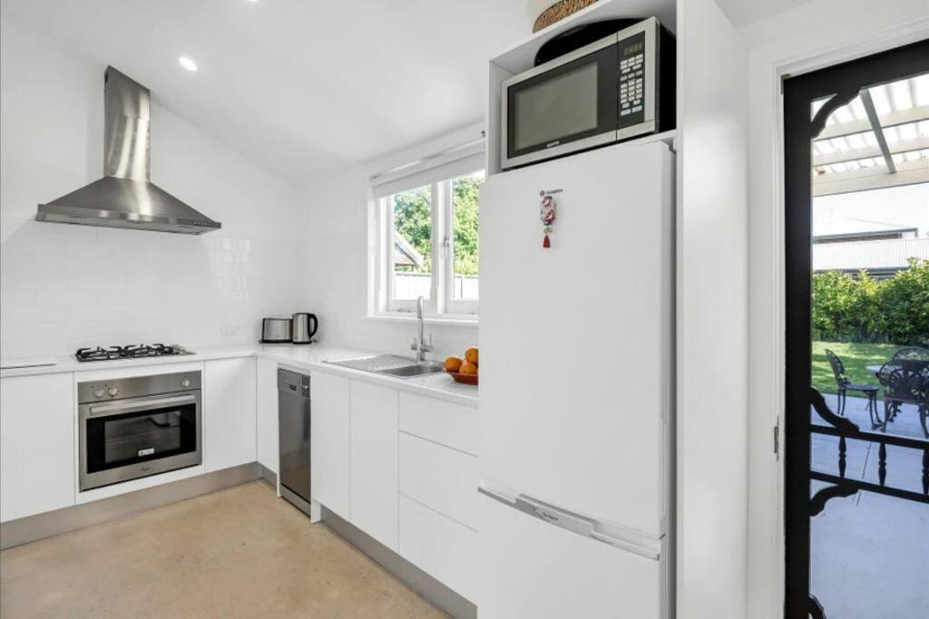 Emilias' Place - Mile End City Fringe - Housity
