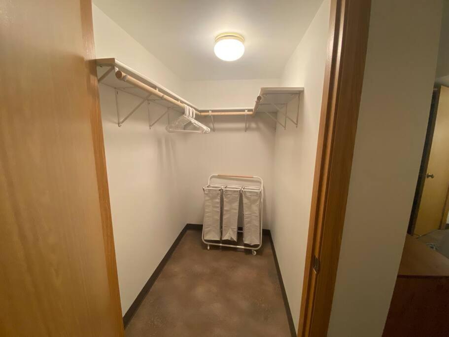 Apartment close to downtown Rochester - Housity