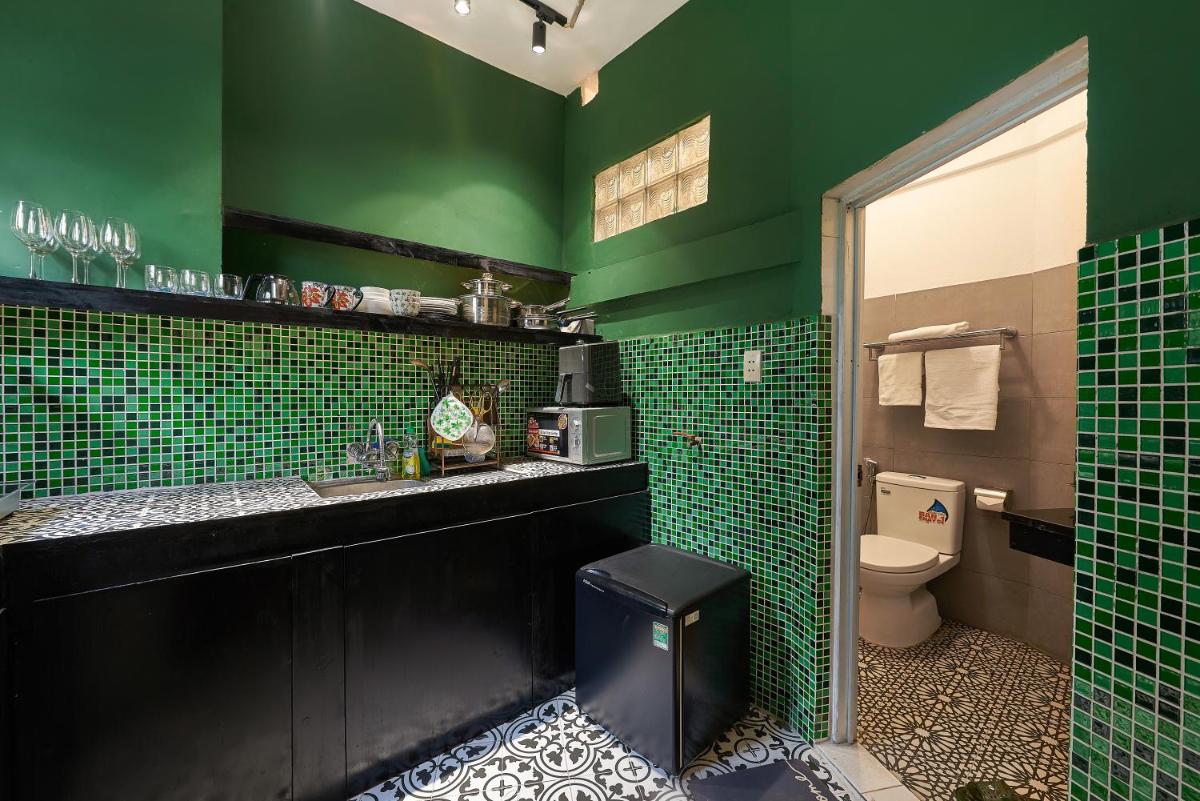 Ancient villa 108m2 duplex next to Hoan Kiem Lake! - Housity