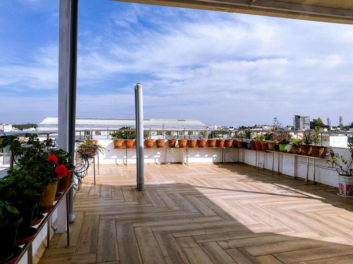 RVR Home - Beautiful Rooms - Housity