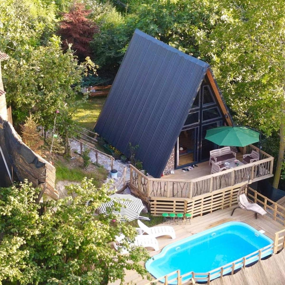 Bungalow with Heated Private Pool in Sapanca - Housity