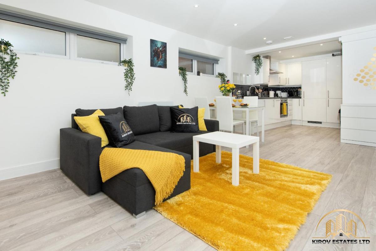 Hermes Apartment - The Messenger of Town - Hizvo