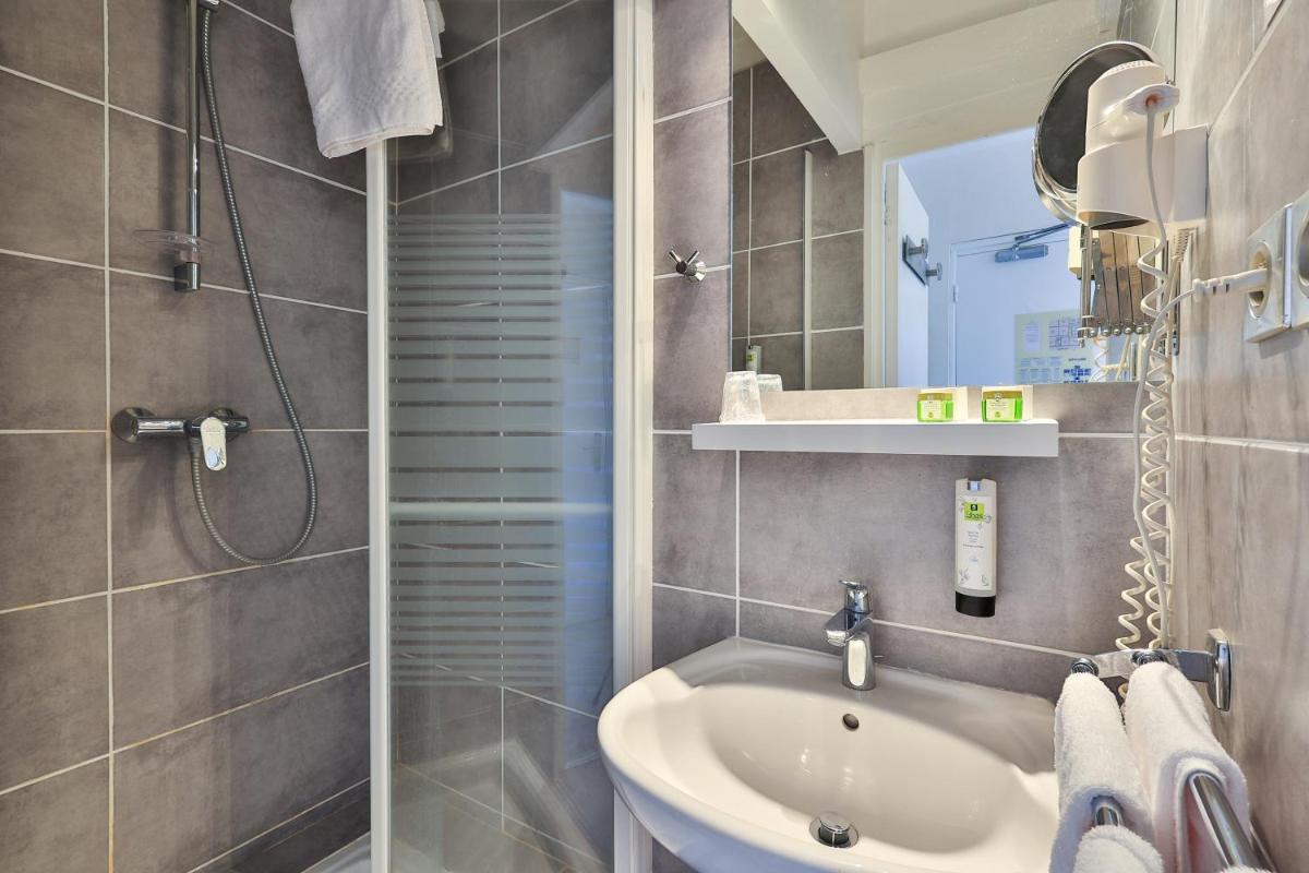 Hotel Cayrons Vence & St Paul de Vence - Housity