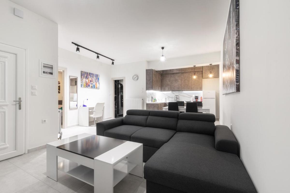 Newly built detached house with parking - Housity