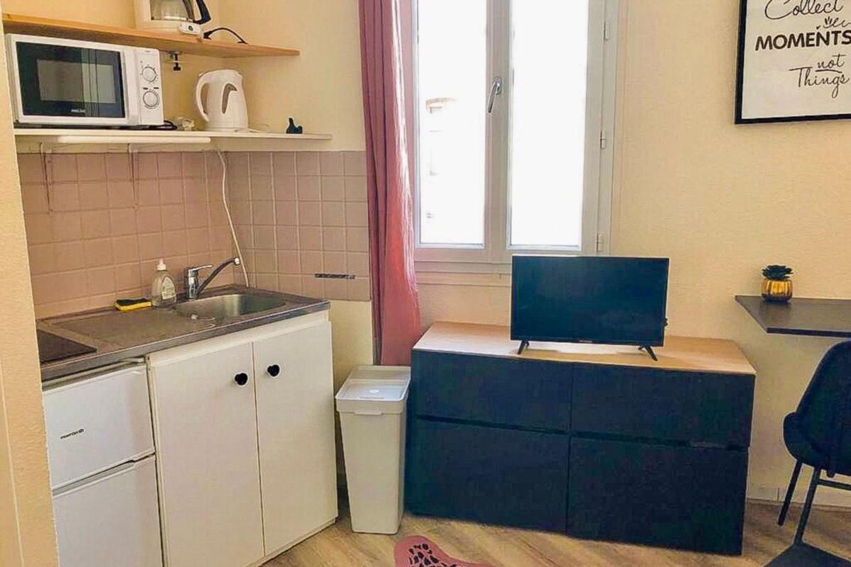 Charmant Studio Centre-Ville Proche Thermes Néris - Housity