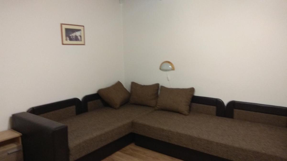 Nádas Pihenőpark - Housity