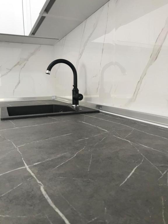 Central Аpartment Foca - with garage - Housity