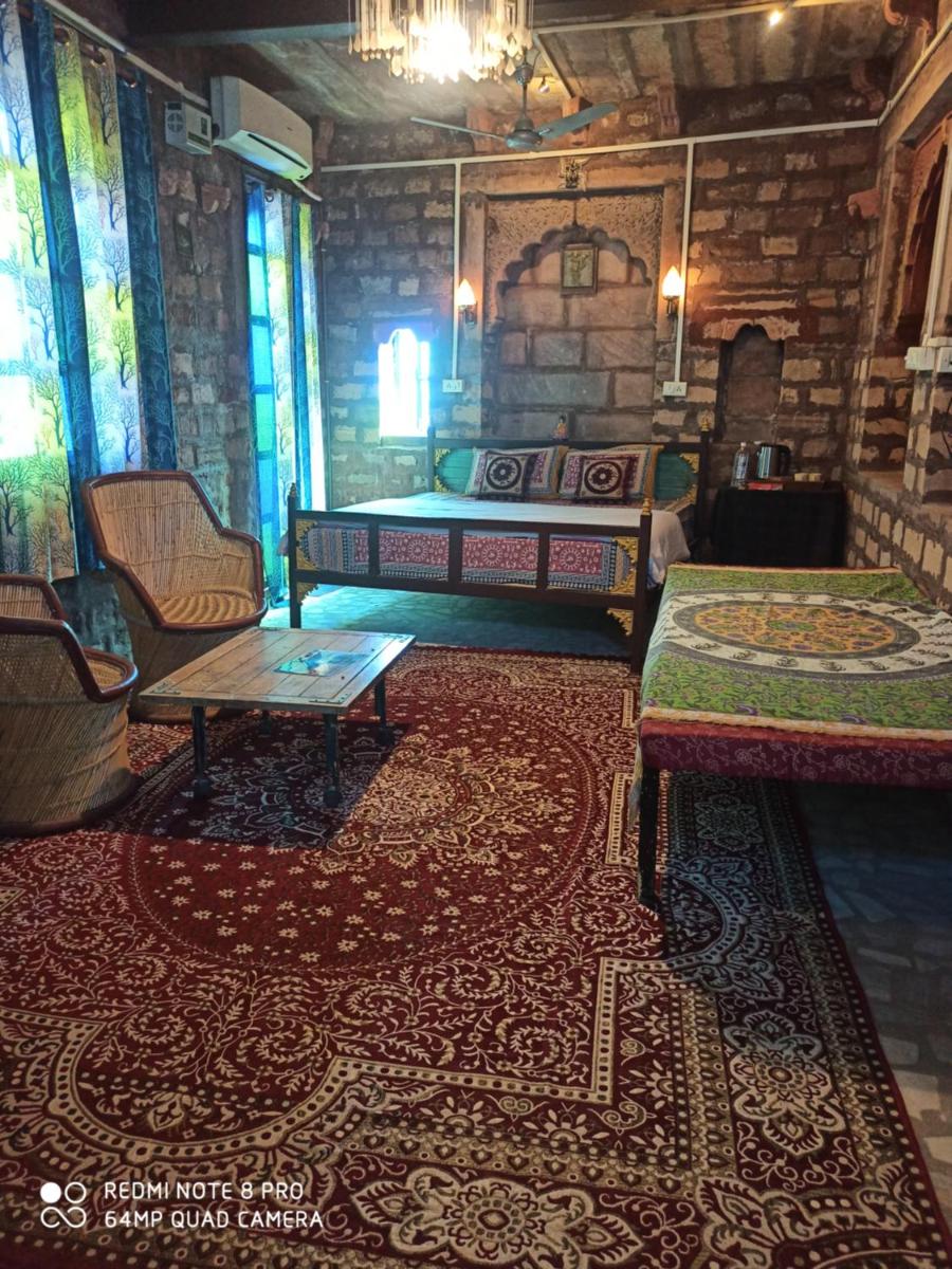 Shangri-La Old Heritage Haveli - Housity