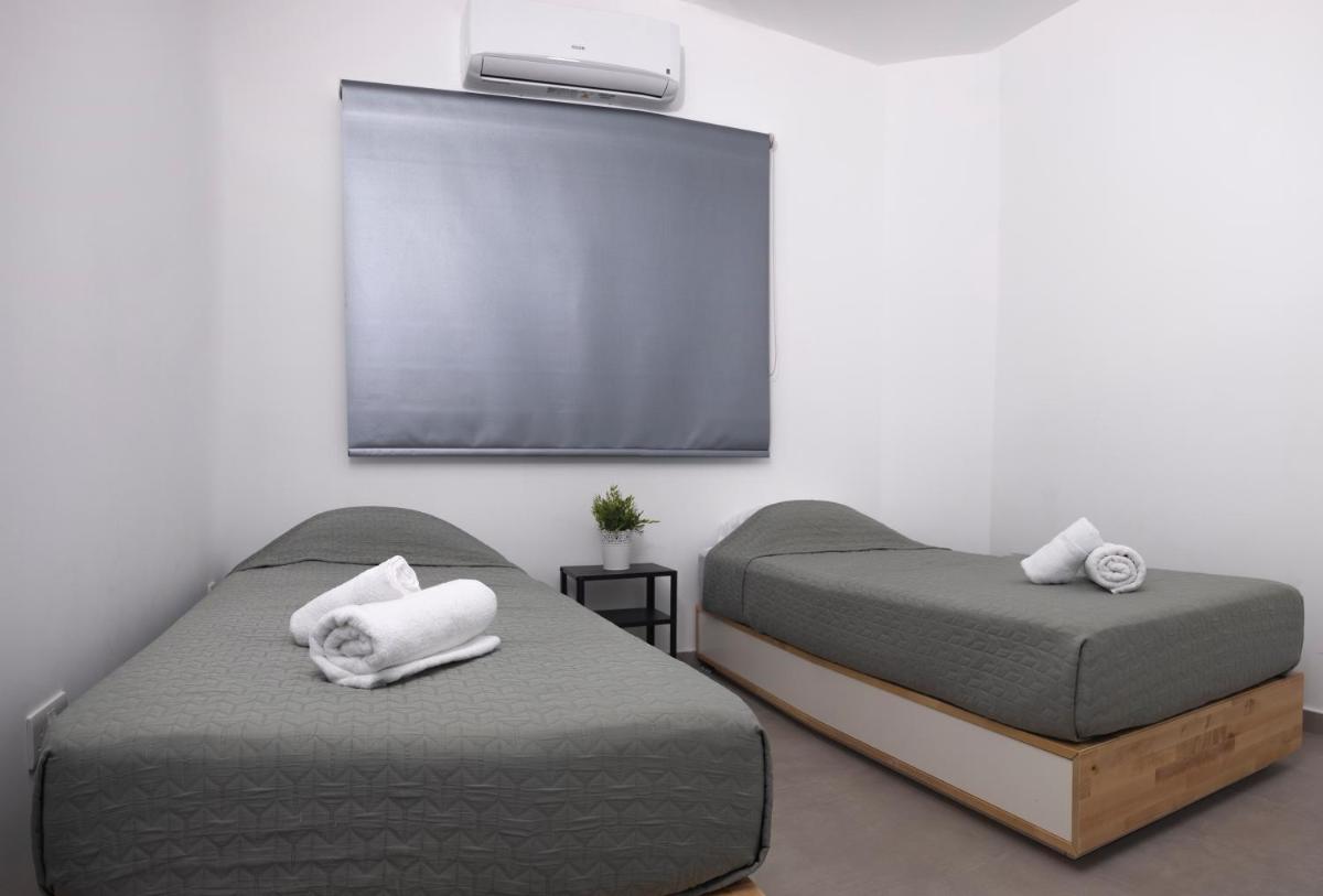 Lovely 2 Bed Apartment in Larnaca City Centre - Housity