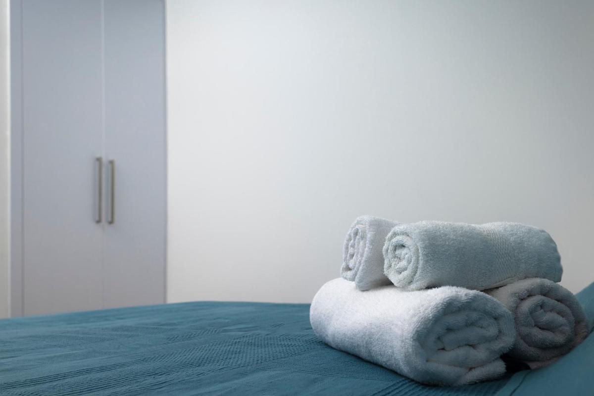 Lovely 2 Bed Apartment in Larnaca City Centre - Housity