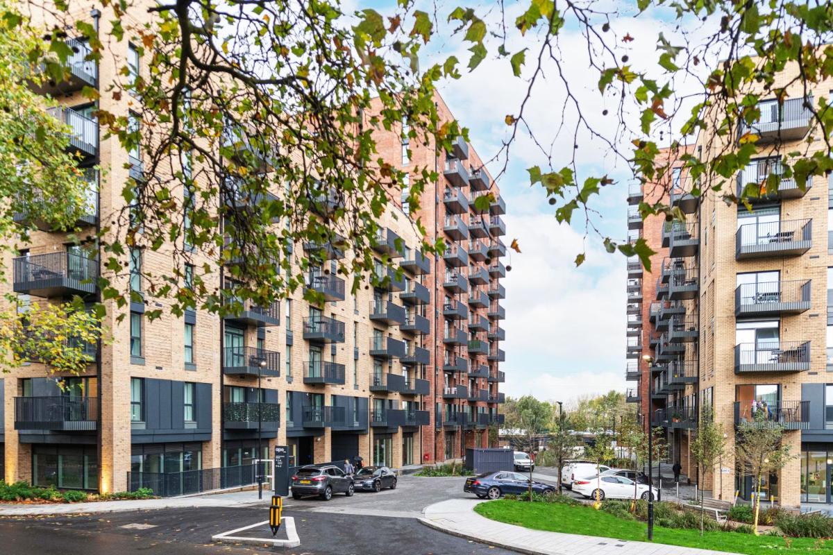 Stayo Apartments Barking Wharf - Housity