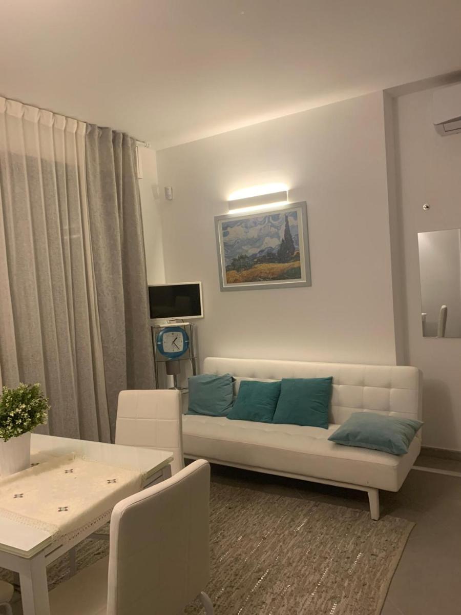 COME IN HOTEL MA A CASA TUA - Housity
